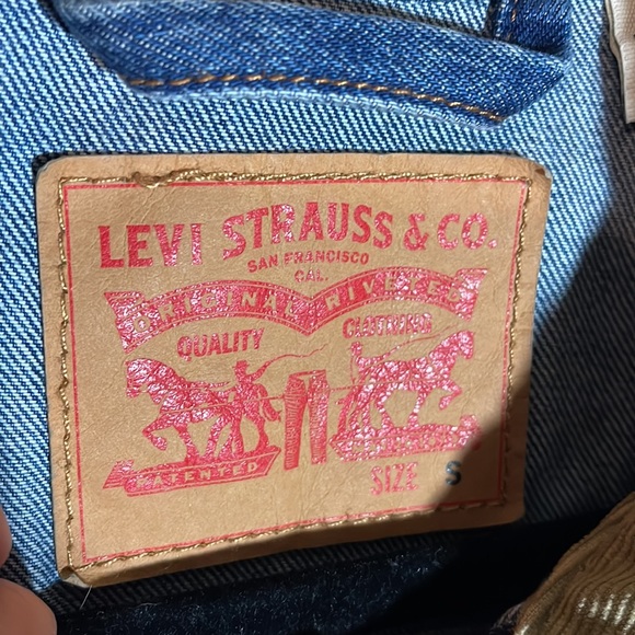 Levi’s Trucker Chore Jacket corduroy neck Size small oversized fit - Picture 5 of 9